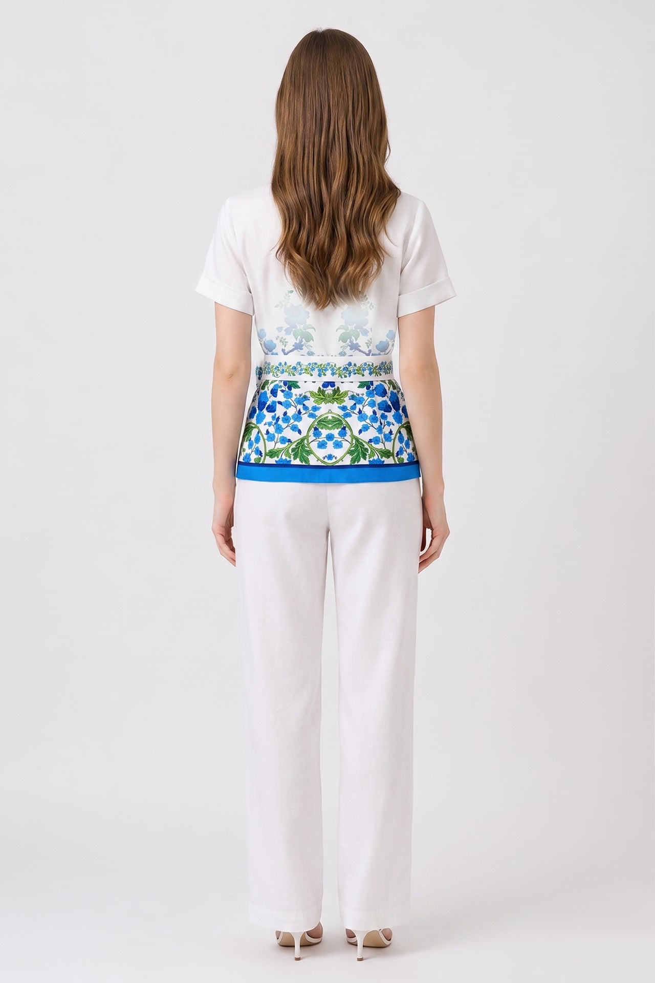 Blue Floral Belted Resort Top with Collar and Short Sleeves