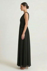 Black Heaven V-Neck Bridesmaid Dress – Elegant Formal Maxi Gown