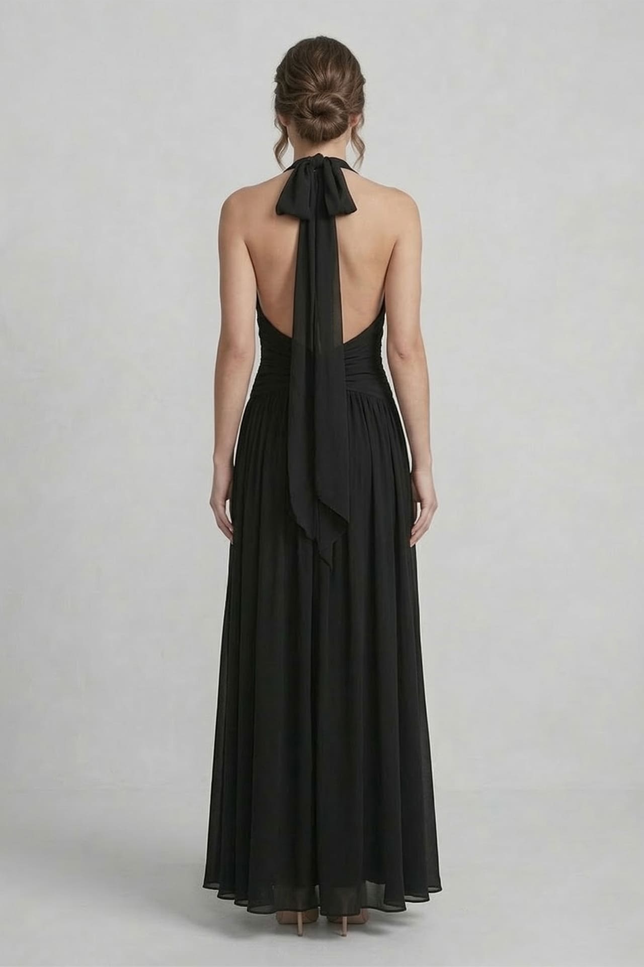Black Halter V-Neck Chiffon Bridesmaid Maxi Dress – Floor Length Formal Gown