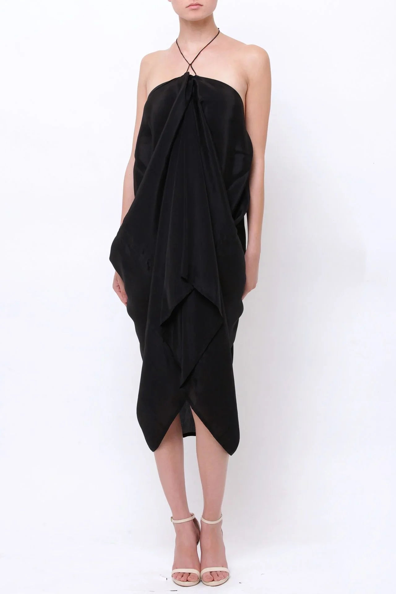 Black Silk Kaftan Dress – Timeless Luxury for Evening & Resort Wear
