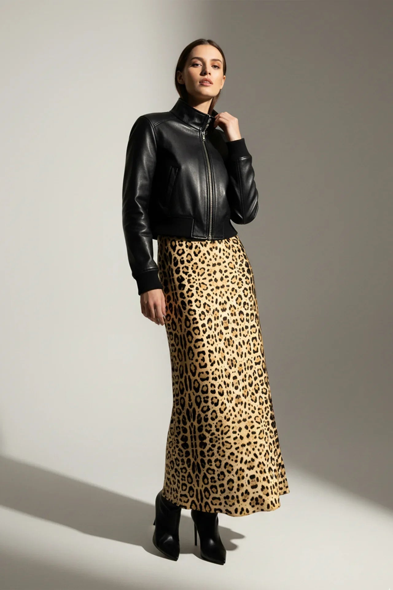 Animal Print Ladies Knee Length Skirts